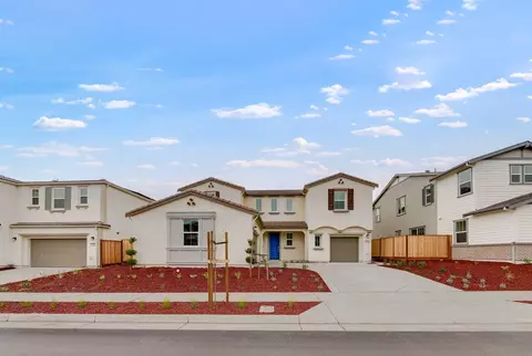 7952 Lamplight Dr, Tracy, CA 95377