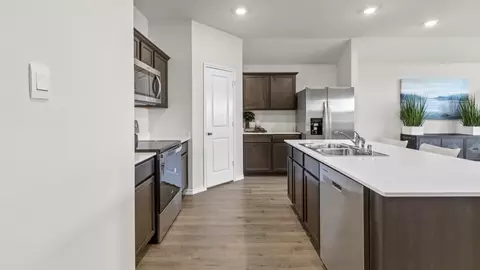 Kitchen - 814 Snowdrop Dr, Pilot Point, TX 76258 photo 2 of 5