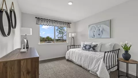 Bedroom - 814 Snowdrop Dr, Pilot Point, TX 76258 photo 4 of 6