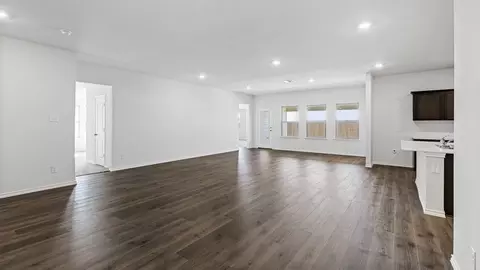 Living - 814 Snowdrop Dr, Pilot Point, TX 76258 photo 1 of 2