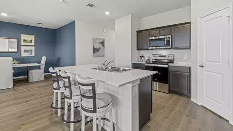 Kitchen - 814 Snowdrop Dr, Pilot Point, TX 76258 photo 3 of 5