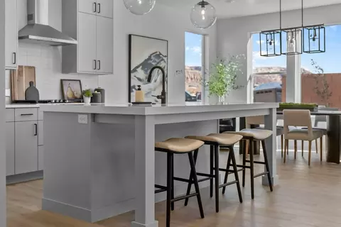 Kitchen - 5367 S Redondo Ave, Washington, UT 84780 photo 3 of 8