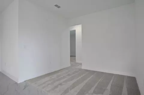 Bedroom - 7827 Glen Lily Pl, Parrish, FL 34219 photo 5 of 13