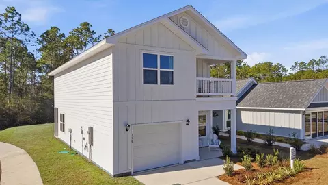 111 Chateau Ln, Port St Joe, FL 32456