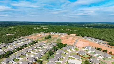 View/Area - 8701 Stark St, Arcadia, OK 73007 photo 2 of 15
