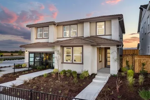 378 E Prestige Way, Mountain House, CA 95391