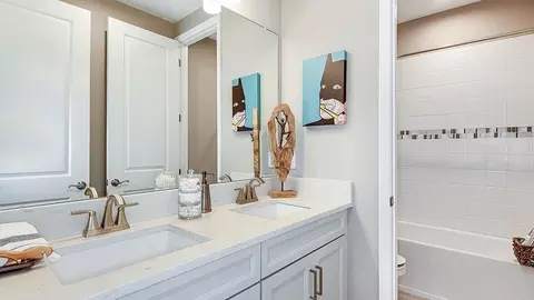 Bath - 86651 Swift Launch Path, Yulee, FL 32097 photo 3 of 26