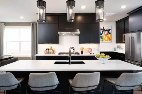 Kitchen - 22749 Orchard Grove Dr, Ashburn, VA 20148 photo 5 of 7