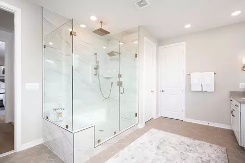 Bath - 22749 Orchard Grove Dr, Ashburn, VA 20148 photo 2 of 2
