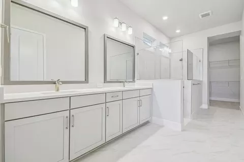 Bath - 7635 Addison Ave, Bradenton, FL 34210 photo 1 of 1