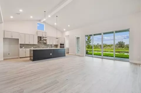 Living - 7635 Addison Ave, Bradenton, FL 34210 photo 2 of 4