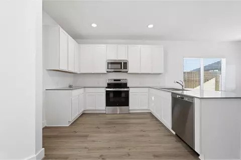 Kitchen - 201 Mclintock Rd, Jarrell, TX 76537 photo 1 of 5