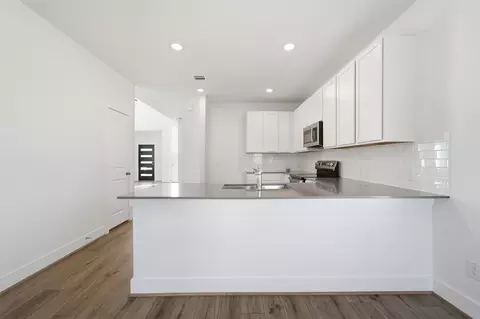 Kitchen - 201 Mclintock Rd, Jarrell, TX 76537 photo 2 of 5