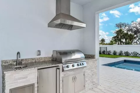 Kitchen - 6200 Citrus Grove Ct, Saint Cloud, FL 34771 photo 1 of 5