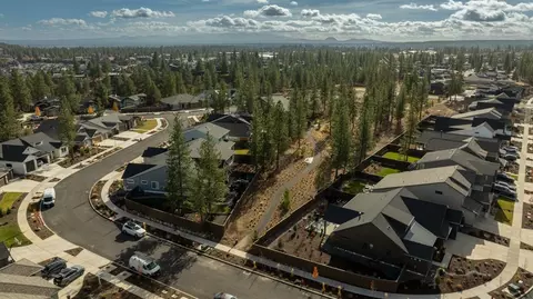 View/Area - 3018 NW Celilo Ln, Bend, OR 97703 photo 9 of 9