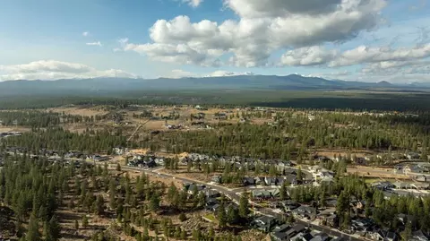 View/Area - 3018 NW Celilo Ln, Bend, OR 97703 photo 8 of 9