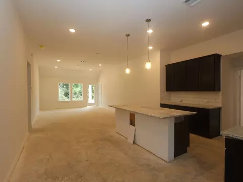 Living - 985 Garden Path Dr, Willis, TX 77378 photo 3 of 4