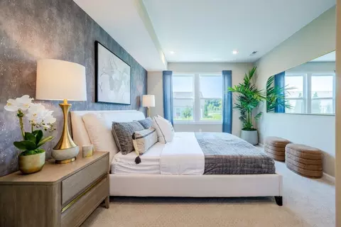 Bedroom - 615 Falling Leaf Dr, Mount Washington, KY 40047 photo 1 of 3