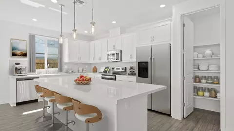 Kitchen - 3225 Oak Trail Dr, Manteca, CA 95337 photo 4 of 12