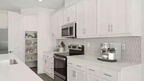 Kitchen - 3225 Oak Trail Dr, Manteca, CA 95337 photo 2 of 12