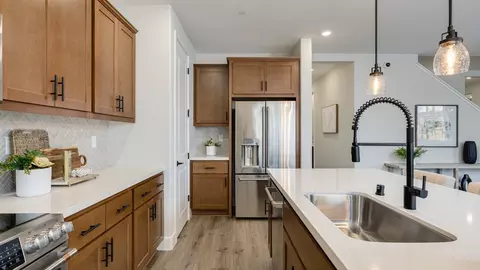 Kitchen - 3225 Oak Trail Dr, Manteca, CA 95337 photo 10 of 12