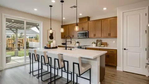 Kitchen - 3225 Oak Trail Dr, Manteca, CA 95337 photo 8 of 12