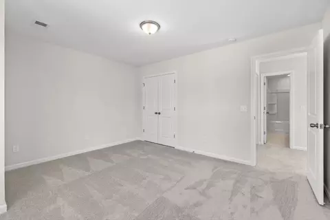 Bedroom - 215 Silk Oak Dr, Moncks Corner, SC 29461 photo 8 of 14