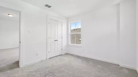 Bedroom - 421 Citation Dr, Jarrell, TX 76537 photo 5 of 13