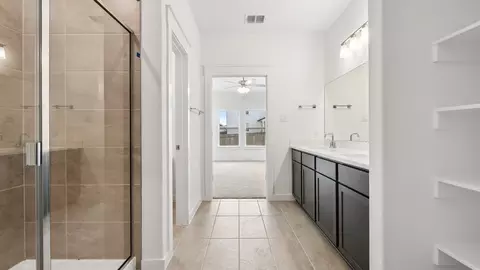 Entry Way - 421 Citation Dr, Jarrell, TX 76537 photo 5 of 5