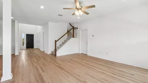 Living - 421 Citation Dr, Jarrell, TX 76537 photo 1 of 3