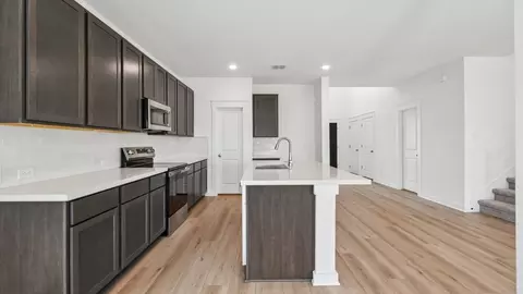 Kitchen - 421 Citation Dr, Jarrell, TX 76537 photo 3 of 3