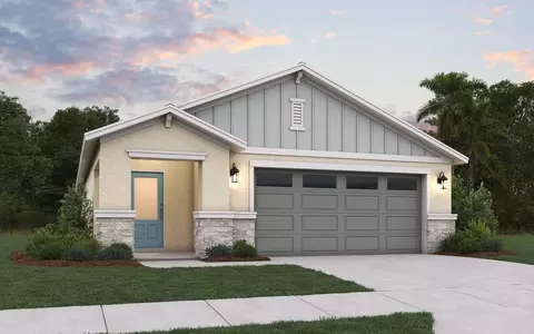 882 Sunshower Dr, Lady Lake, FL 32159