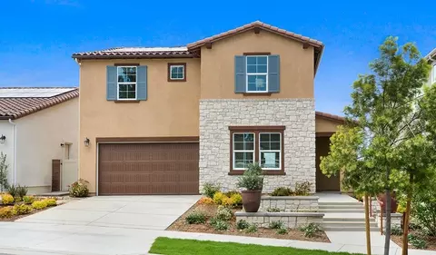 Exterior - 3942 Bluff View Dr, Corona, CA 92883 photo 2 of 2