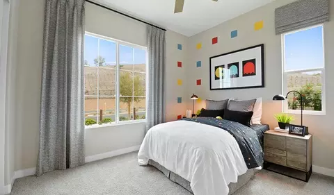 Bedroom - 3942 Bluff View Dr, Corona, CA 92883 photo 3 of 3