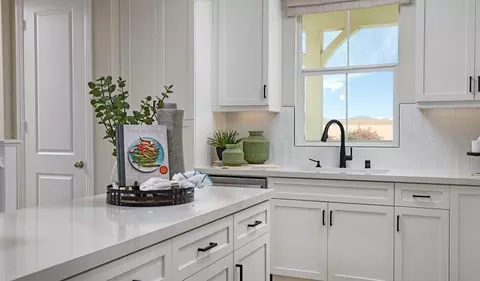 Kitchen - 3942 Bluff View Dr, Corona, CA 92883 photo 4 of 5