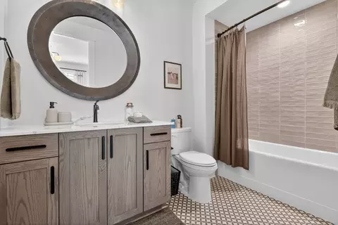 Bath - 1672 Shearer Rd, Davidson, NC 28036 photo 8 of 10