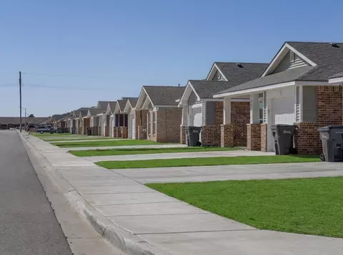 Exterior - 5621 Smith St, Lubbock, TX 79416 photo 2 of 10