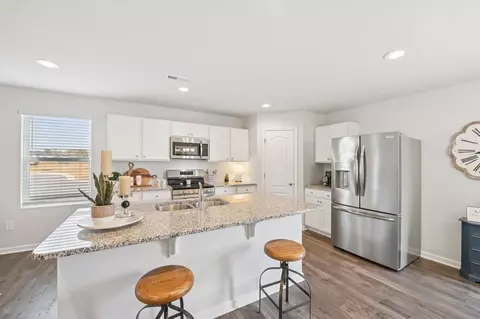 113 Colorado Ct, Spring Lake, NC 28390