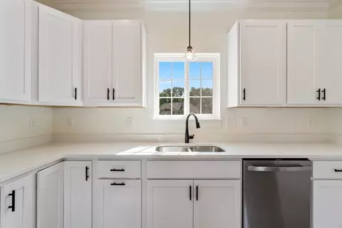 Kitchen - 100 E Michigan Ave #STE 115, Jackson, MI 49201 photo 4 of 5