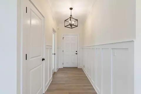 Entry Way - 100 E Michigan Ave #STE 115, Jackson, MI 49201 photo 2 of 3