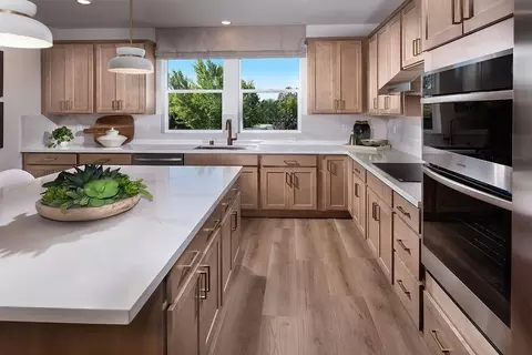 Kitchen - 100 Platform Way, Campbell, CA 95008 photo 2 of 2