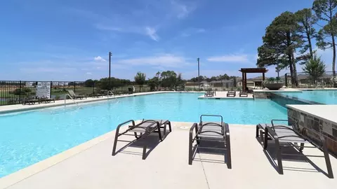 Exterior - 660 Mare Dr, Aubrey, TX 76227 photo 3 of 3