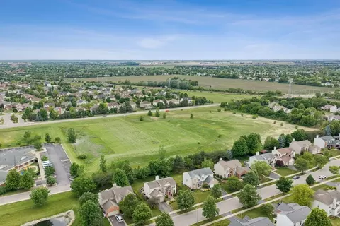 View/Area - 24950 W 127th St, Plainfield, IL 60585 photo 1 of 4