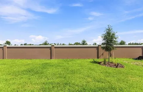 Exterior - 9928 Johnson Oaks Gln, Parrish, FL 34219 photo 3 of 8