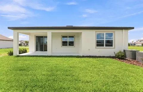 Exterior - 9928 Johnson Oaks Gln, Parrish, FL 34219 photo 2 of 8