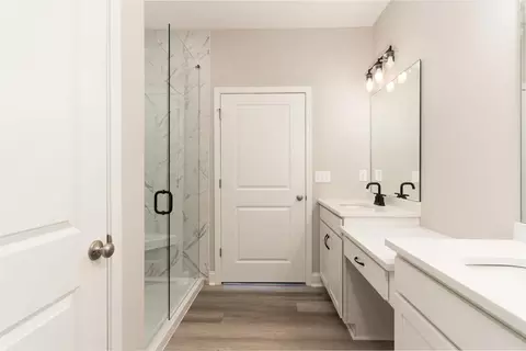 Bath - 2457 Bartram Ln, Harrison, OH 45030 photo 3 of 3