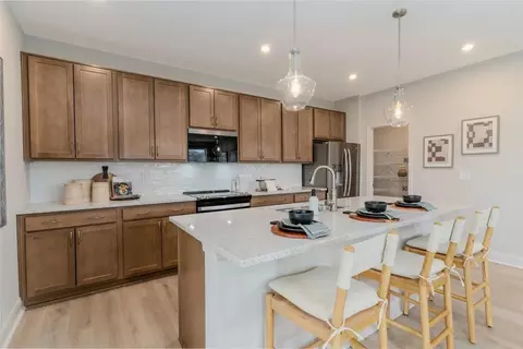 Kitchen - 2457 Bartram Ln, Harrison, OH 45030 photo 2 of 3
