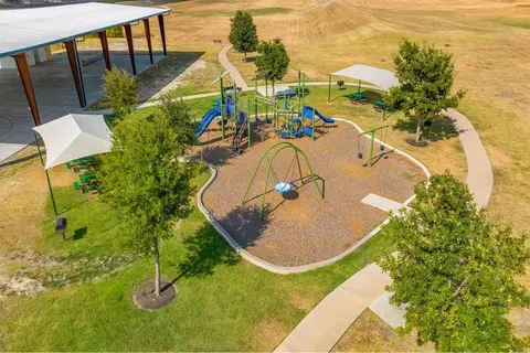 View/Area - 105 Mclintock Rd, Jarrell, TX 76537 photo 2 of 2