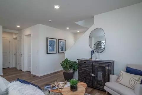 Entry Way - 21880 E 46th Pl, Aurora, CO 80019 photo 1 of 5