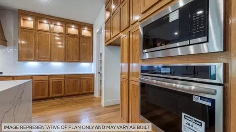 Entry Way - 205 Gousoulin Ln, Pinehurst, TX 77362 photo 2 of 8